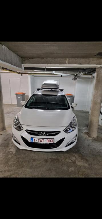 Hyundai i40  beschikbaar voor biedingen