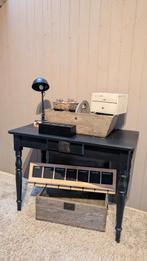 Lot décoration: table, coffres, lampe, boites, ..., Maison & Meubles, Enlèvement, Utilisé