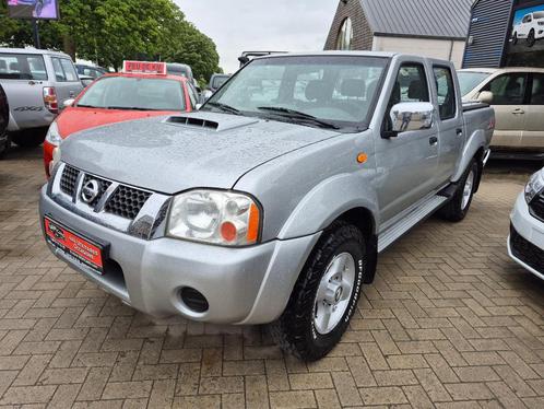 Nissan Navara NP 300 in uitstekende algemene staatLICHTVRAGT, Auto's, Nissan, Bedrijf, Te koop, Navara double cab, 4x4, ABS, Airbags