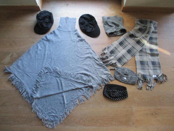 Poncho petten neksjaal haarbanden sjaal winter warm, Kleding | Dames, Truien en Vesten, Gedragen, Ophalen of Verzenden