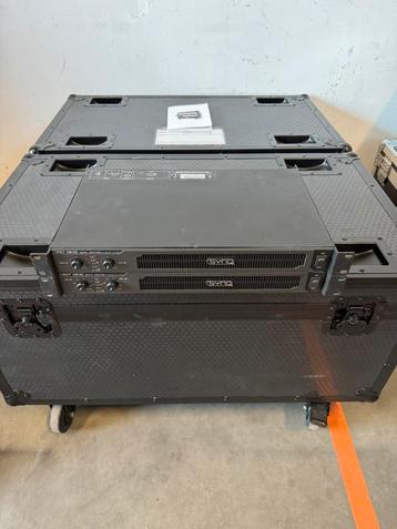 ✅ Synq 3K6 2x 1800W Versterker (2), Musique & Instruments, Enlèvement