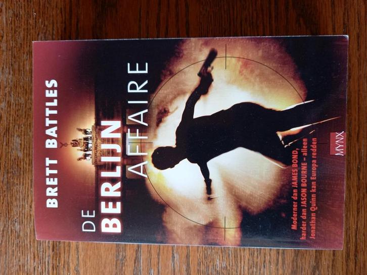 Brett Battles - De Berlijn affaire, Boeken, Fantasy, Zo goed als nieuw, Ophalen