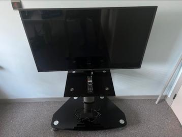 Sony KDL-43WF660 met tv meubel 05/2021 beschikbaar voor biedingen