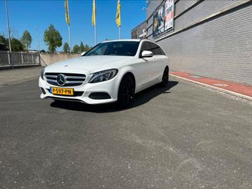 Mercedes-Benz C-klasse 250  2017 benzine 211pk 9G tronic, Auto's, Mercedes-Benz, Automaat, Euro 5, Achterwielaandrijving, 1800 kg