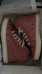 Baskets Gucci, Vêtements | Femmes, Envoi, Comme neuf