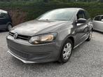 Vw Polo 1.2i Benzine 2010 Airco !! Euro 5 !! 1e eigenaar PDC, Auto's, Volkswagen, Voorwielaandrijving, Stof, Zwart, 4 cilinders