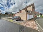 Huis te koop in Assebroek, 2 slpks, 141 m², Vrijstaande woning, 2 kamers