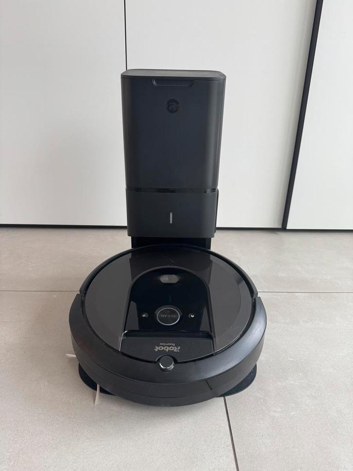 iRobot Roomba i8+ dweilmodule, Elektronische apparatuur, Stofzuigers, Zo goed als nieuw, Stofzak, Ophalen