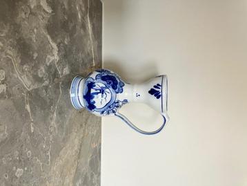 Vaasje Delft  beschikbaar voor biedingen
