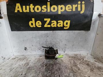 Remklauw (Tang) links-voor van een Peugeot 107 beschikbaar voor biedingen