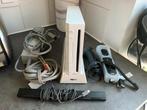 Wii met Controller + Nuck, Games en Spelcomputers, Ophalen of Verzenden, Gebruikt, Met 1 controller