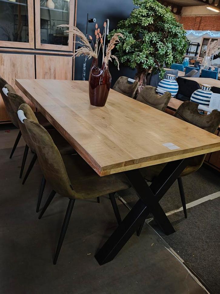 Eetkamertafel mangohout (outlet), Huis en Inrichting, Woonaccessoires | Overige, Nieuw, Ophalen