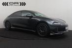 Hyundai IONIQ 6 NAVI - KEYLESS - TOPSTAAT - 1e EIGENAAR - F, Auto's, Hyundai, Zwart, Elektrisch, Berline, 111 kW