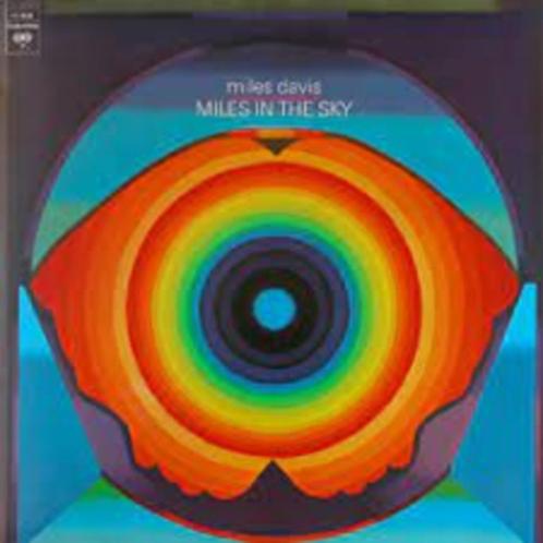 MILES DAVIS - MILES IN THE SKY, CD & DVD, Vinyles | Jazz & Blues, Comme neuf, Jazz, 1960 à 1980, Enlèvement ou Envoi