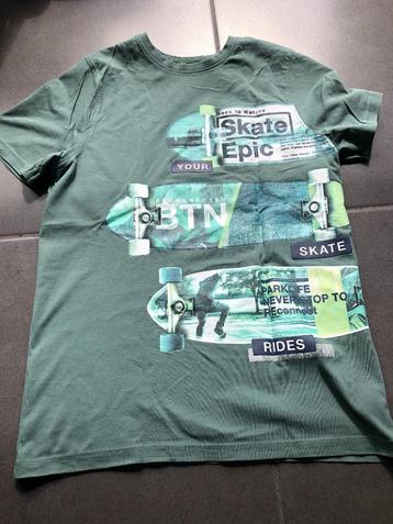 Diverse soorten en kleuren T-shirt korte mouw - maat 158/164 beschikbaar voor biedingen
