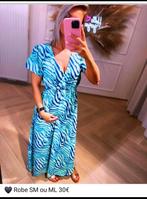 Neuve avec étiquette! Superbe robe S/M, Ophalen of Verzenden, Nieuw