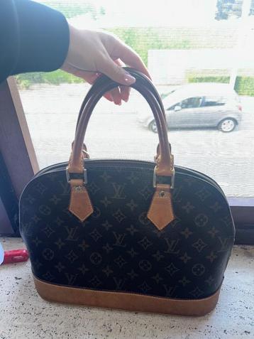Louis vuitton tas beschikbaar voor biedingen