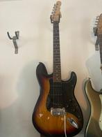 G&L Tribute Legacy, Muziek en Instrumenten, Snaarinstrumenten | Gitaren | Elektrisch, Ophalen, Gebruikt, Solid body, Fender