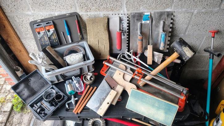 Complete set tegel materiaal! Overcompleet!, Doe-het-zelf en Bouw, Gereedschap | Handgereedschap, Zo goed als nieuw, Ophalen of Verzenden
