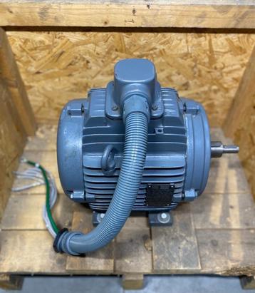 Threefase electromotor atlas copco  beschikbaar voor biedingen
