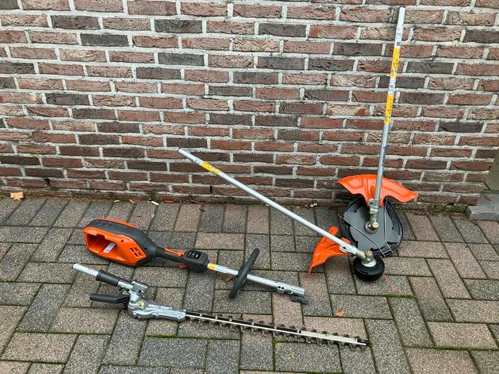 Husqvarna multitool 325ilk nieuw, Tuin en Terras, Bosmaaiers, Zo goed als nieuw, Ophalen