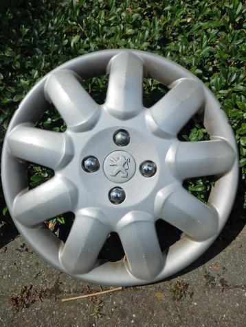 4 wieldeksels (enjoliveurs) Peugeot 15" (model 9606 QF) beschikbaar voor biedingen