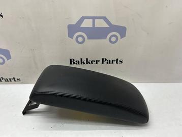 Armleuning van een Citroen C5 beschikbaar voor biedingen