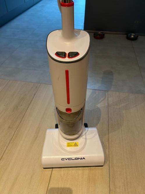 Cyclonia stofzuiger ( Stoofzuiger + Stoom ), Elektronische apparatuur, Stofzuigers, Zo goed als nieuw, Stofzuiger, 1600 tot 2000 watt
