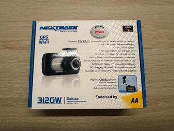 Dashcam Nextbase met night vision + wide angle + accessoires beschikbaar voor biedingen