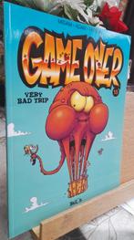 game over  nr 15  Very bad trip door midam, Eén stripboek, Ophalen of Verzenden, Nieuw, Midam