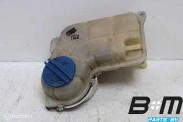 Koelvloeistofexpansiereservoir Audi A4 B7 8E0121405 beschikbaar voor biedingen