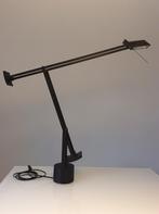 Lampe de bureau Artemide Tizio 50, Maison & Meubles, Lampes | Lampes de table, Comme neuf, Enlèvement