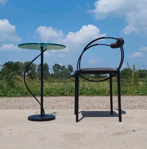 Frans design Artelano bijzettafel met stoel zwart, Antiek en Kunst, Kunst | Designobjecten, Ophalen