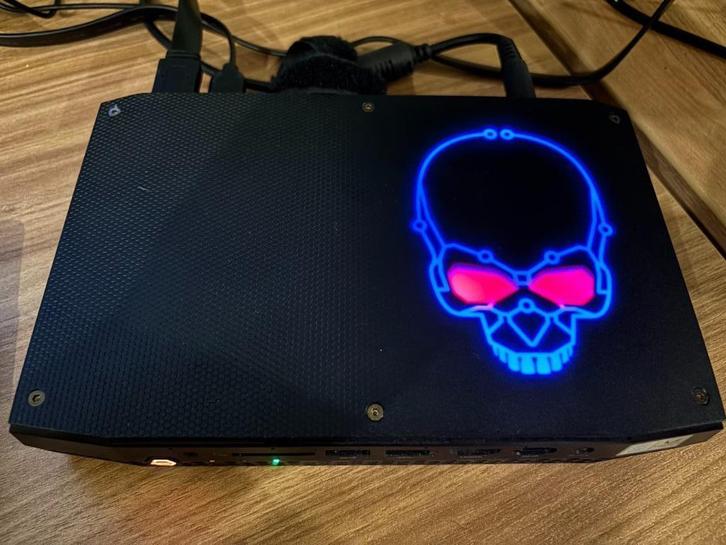 Intel NUC8i7hnb mini-pc/server - Core i7 - 32 GB - 2 TB, Computers en Software, Desktop Pc's, Gebruikt, 4 Ghz of meer, SSD, 32 GB