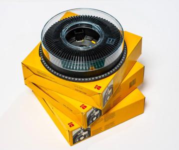 Kodak carrousel diaprojector opladers beschikbaar voor biedingen