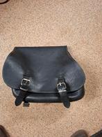 Zware lederen retro motortas hand gemaakt door Kashbah, Motoren, Accessoires | Koffers en Tassen, Ophalen