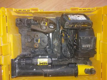 Persmachine Rems beschikbaar voor biedingen