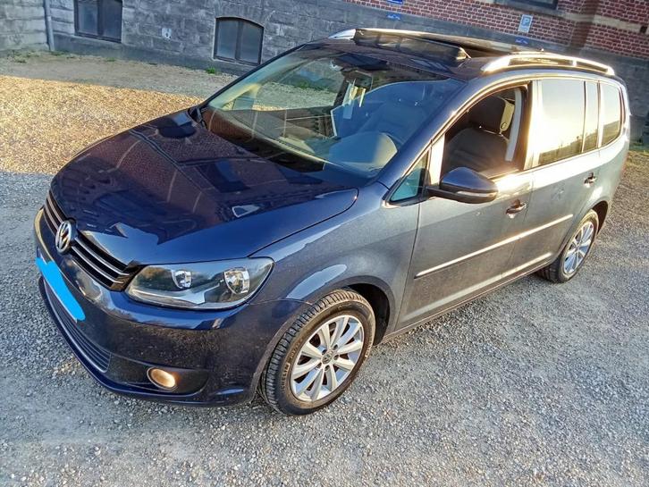 VW / TOURAN / 1.6 TDI / NAVI / A.C / PANO / TREKHAAK, Auto's, Volkswagen, Particulier, Touran, Diesel, Euro 5, Monovolume, Handgeschakeld
