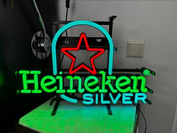 Heiniken led neon beschikbaar voor biedingen
