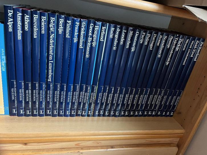 Reisencyclopedie lekturama, Boeken, Reisgidsen, Zo goed als nieuw, Benelux, Ophalen