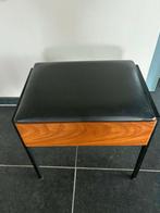 Meuble ARISTO tabouret coffre, Maison & Meubles, Enlèvement, Utilisé, Autres essences de bois