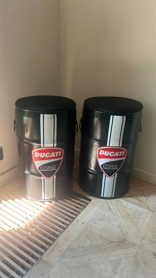 Ducati krukken gemaakt van olievat, Maison & Meubles, Accessoires pour la Maison | Poubelles, Enlèvement ou Envoi