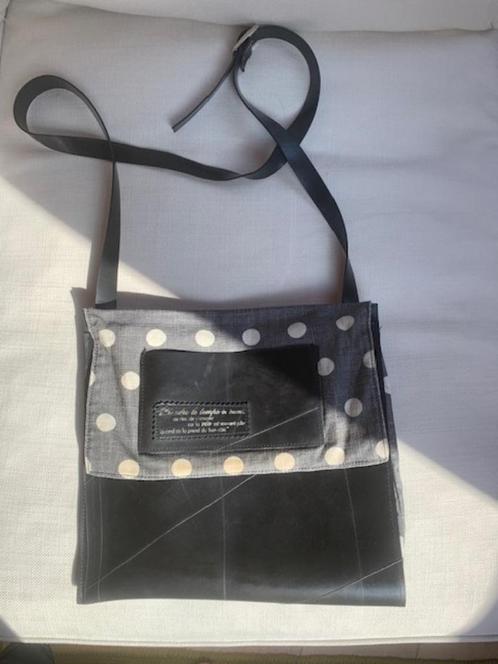 Sac à main et pochette en chambre à air (comme neuf), Handtassen en Accessoires, Tassen | Damestassen, Zo goed als nieuw, Handtas