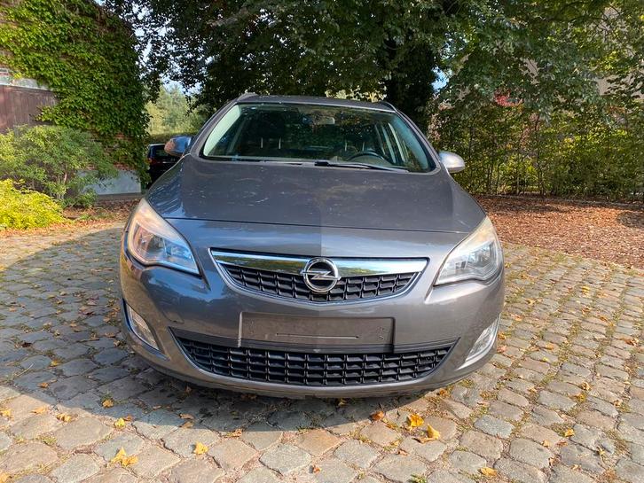 Opel Astra J, 2011, benzine, Auto's, Opel, Particulier, Astra, ABS, Airbags, Airconditioning, Centrale vergrendeling, Elektrische buitenspiegels