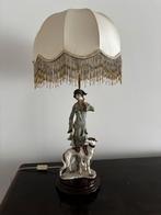 Lamp dame met hond 81cm, Ophalen, Overige materialen, Klassiek, Zo goed als nieuw