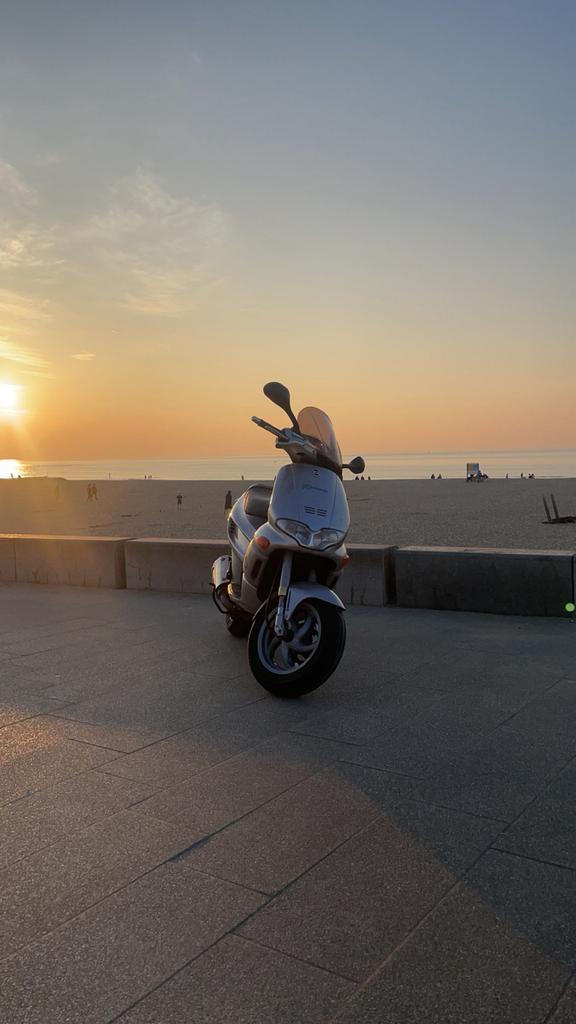 Topstaat Gilera Runner 180cc (172cc) SD M07 A1, Fietsen en Brommers, Scooters | Piaggio, Zo goed als nieuw, Overige modellen, Tweetakt