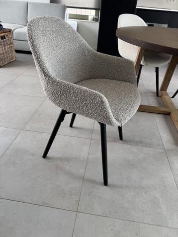 Mooie warme eetkamerstoelen - zo goed als nieuw! beschikbaar voor biedingen