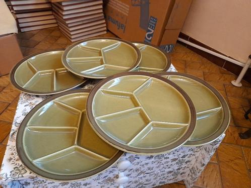 Assiettes à fondue vert clair vintage - lot de 6 - 23,5 cm, Huis en Inrichting, Keuken | Servies, Zo goed als nieuw, Bord(en)