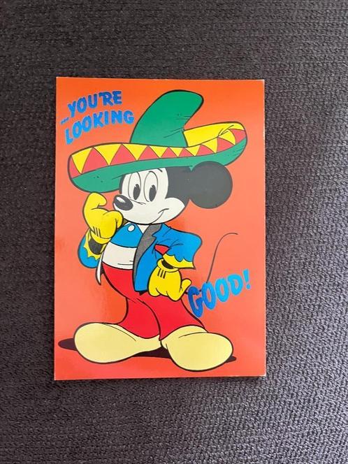 Postkaart Disney Mickey Mouse 'Looking good', Verzamelen, Disney, Zo goed als nieuw, Plaatje of Poster, Mickey Mouse, Verzenden