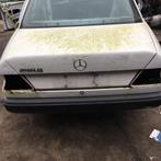 Mercedes W124 Sedan 1986 Achterbumper, Auto-onderdelen, Ophalen, Gebruikt, Achter, Bumper